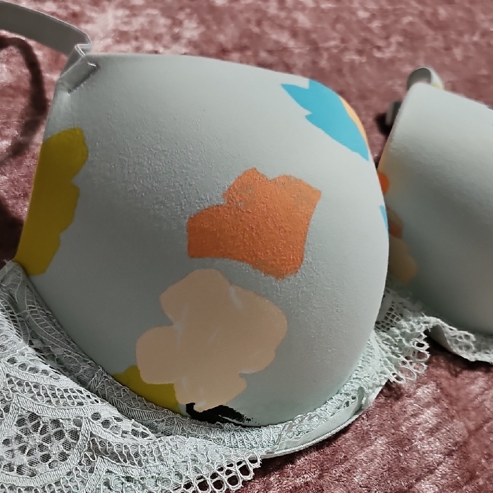 Auden Light Green Lace Detail Bra